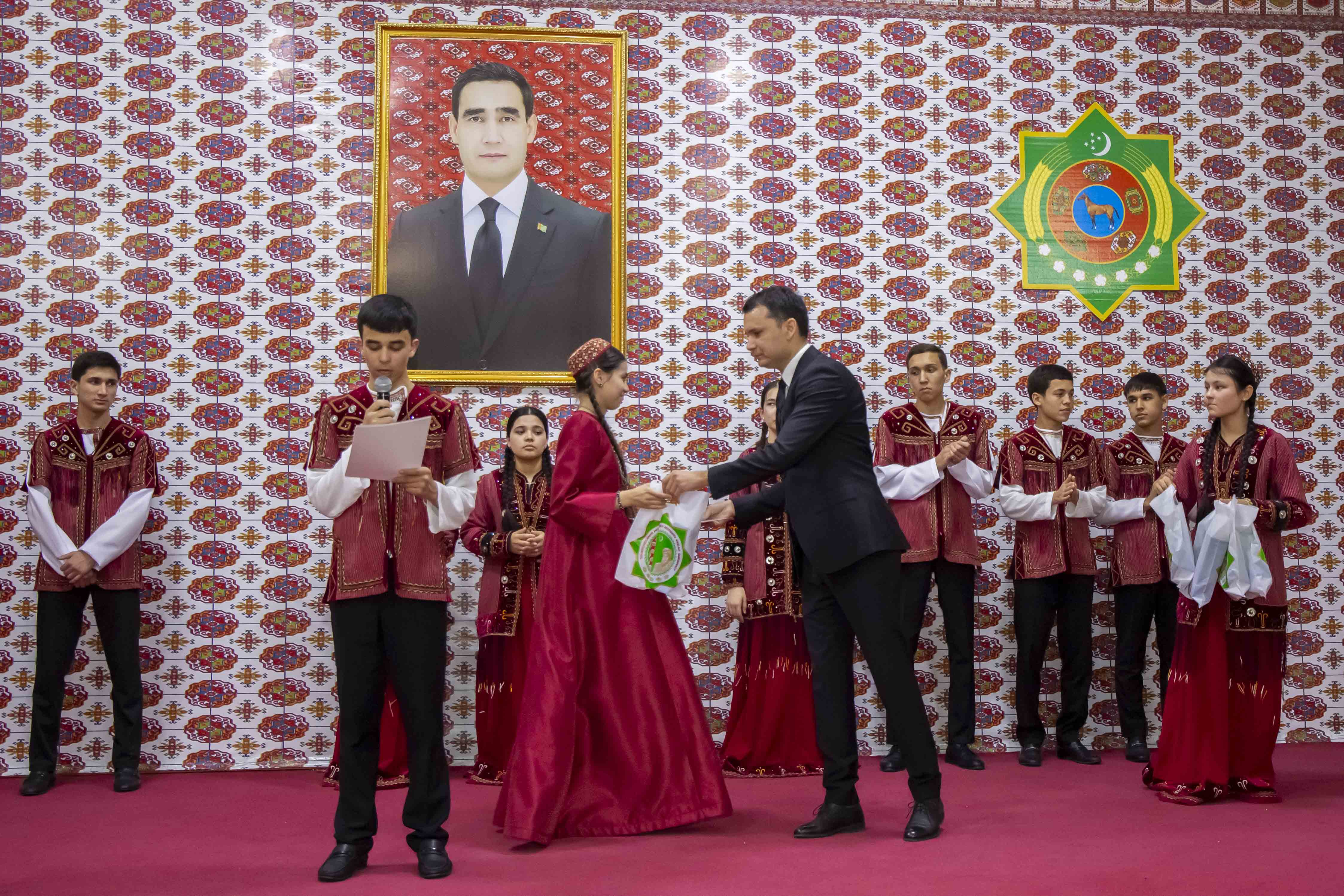 Halkara zenanlar güni mynasybetli baýramçylyk dabara geçirildi