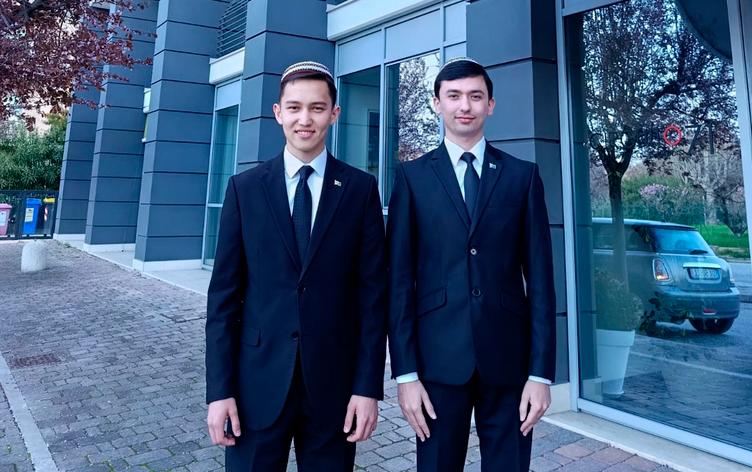 Студенты туркменского вуза впервые проходят стажировку в итальянском Университете Габриэле д’Аннунцио