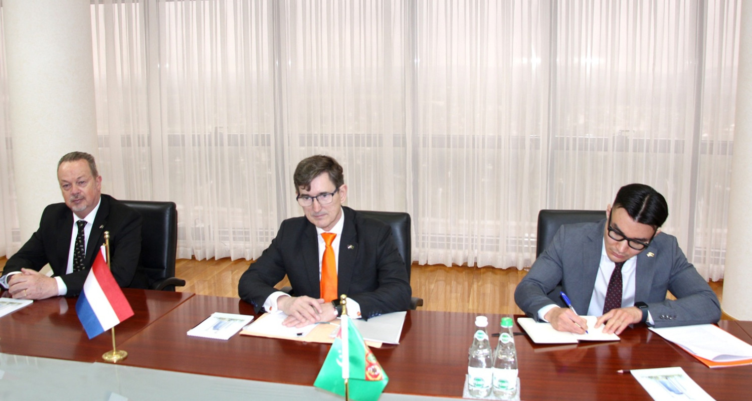 Türkmenistanyň DIM-nde Niderlandlar Patyşalygynyň Ilçisi bilen duşuşyk geçirildi