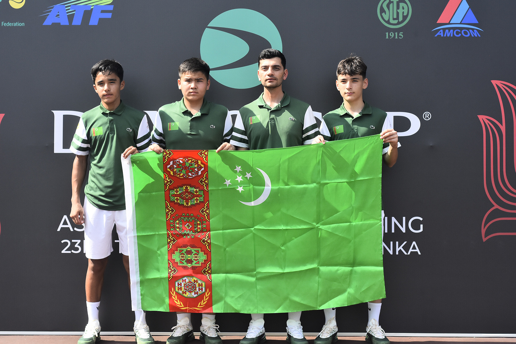 Туркменские теннисисты победно стартовали в квалификации юниорского Кубка Дэвиса U16 в Шри-Ланке