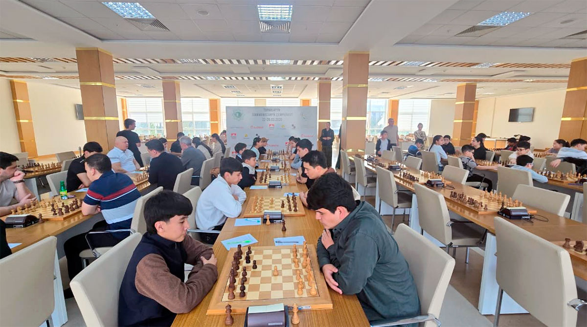 Стартовал первый в истории независимого Туркменистана командный чемпионат по шахматам