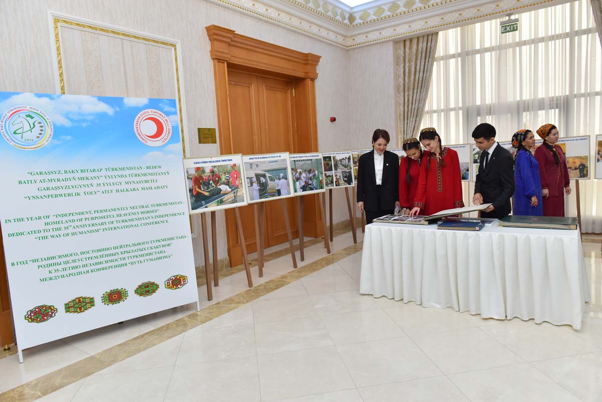 Yn­san­per­wer ýö­rel­ge­le­ri da­ba­ra­lan­dy­ryp