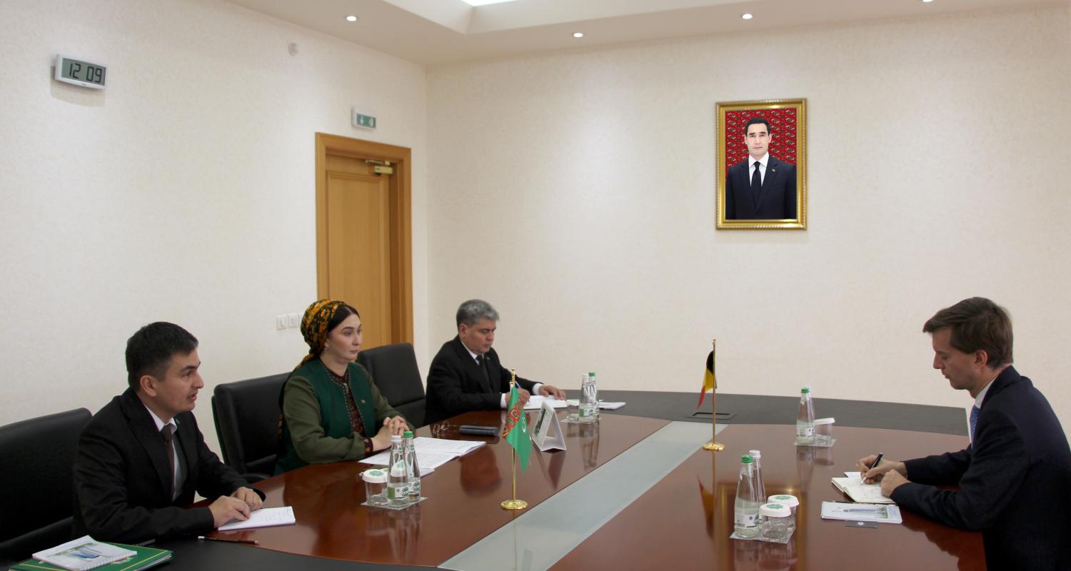 Türkmenistanyň DIM-de türkmen-belgiýa hyzmatdaşlygyny ösdürmegiň meseleleri ara alnyp maslahatlaşyldy