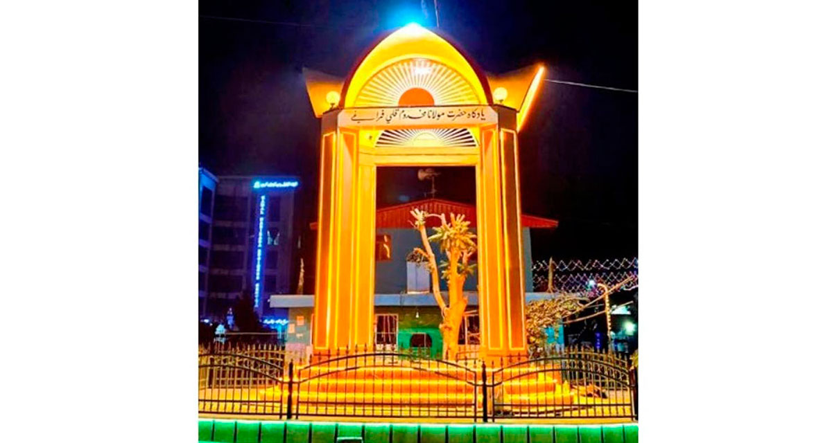 В городе Мазари-Шариф Афганистана торжественно открыт памятник Махтумкули Фраги после реставрационных работ