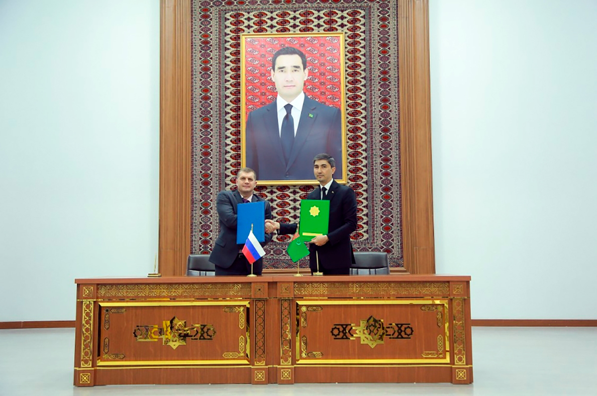 Turkmen and Russian universities signed a cooperation agreement