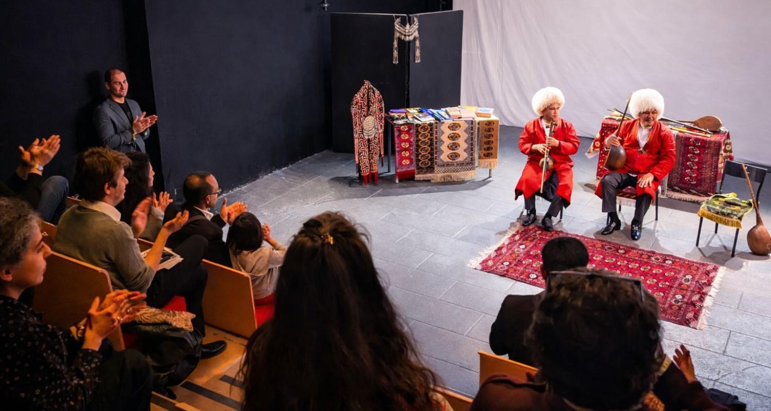 Pariž şäherinde Türkmenistanyň medeniýet we sungat ussatlarynyň gatnaşmagynda medeni-sazly agşam geçirildi