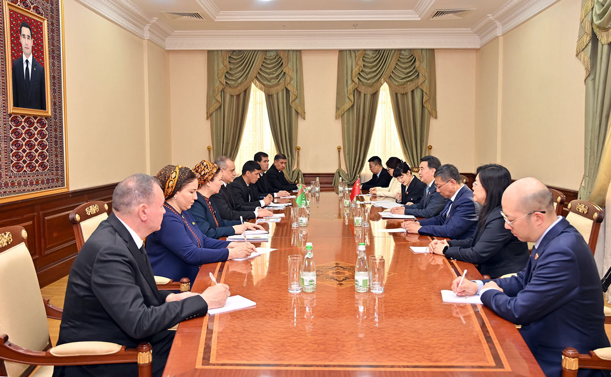 Visit of the delegation of Beijing University of Chinese Medicine to Turkmenistan