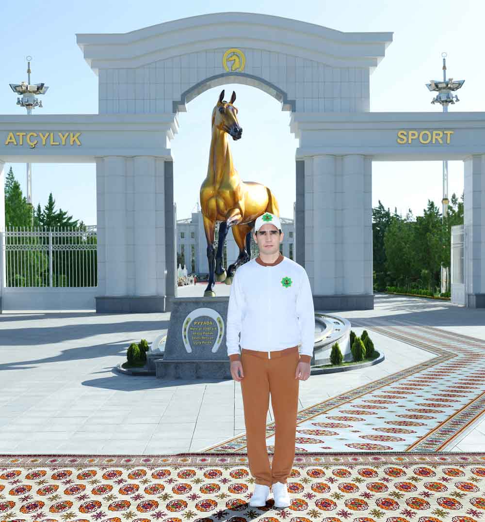 President of Turkmenistan took part in festivities on the occasion of the national holiday of the Turkmen horse