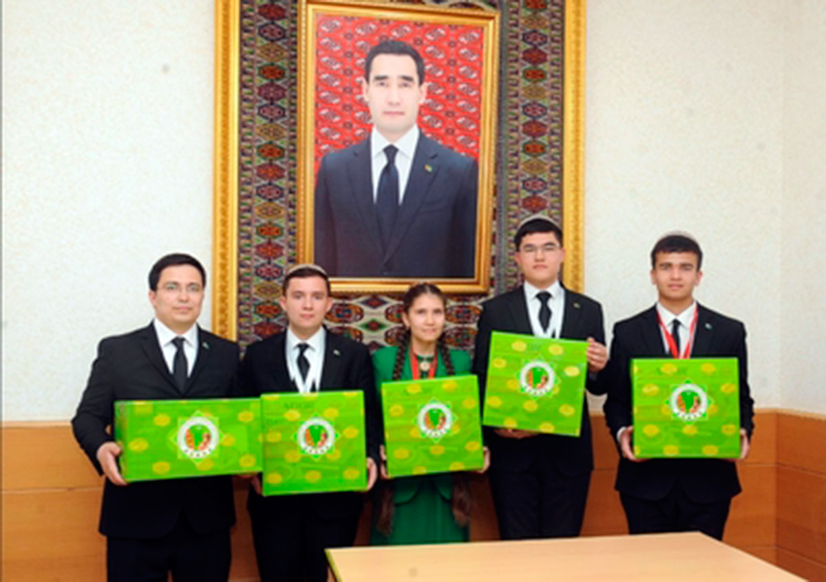 Schoolchildren from Turkmenistan won 4 medals at the 60th International Mendeleyev chemistry olympiad