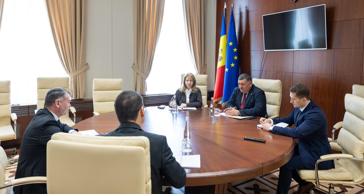 The meetings of the Ambassador of Turkmenistan to the Republic of Moldova at the Parliament and Chamber of Commerce and Industry