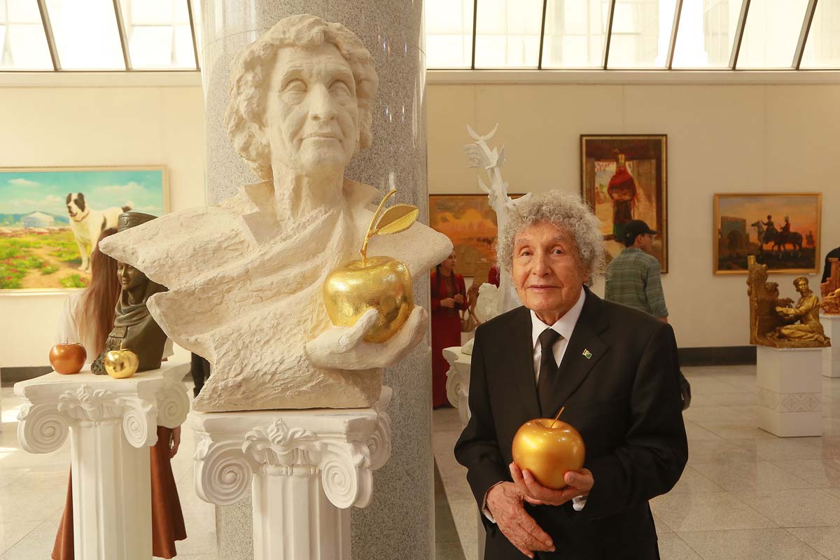 Talented Students of the Academy of Arts and Their Confident Steps into the World of Great Art