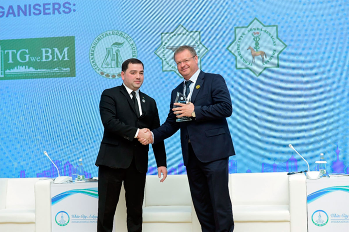 “Ak şäherim Aşgabat 2026” halkara sergisi we maslahaty üstünlikli tamamlandy we halkara hyzmatdaşlygy, şeýle hem durnukly şäher ösüşini has-da ilerletdi