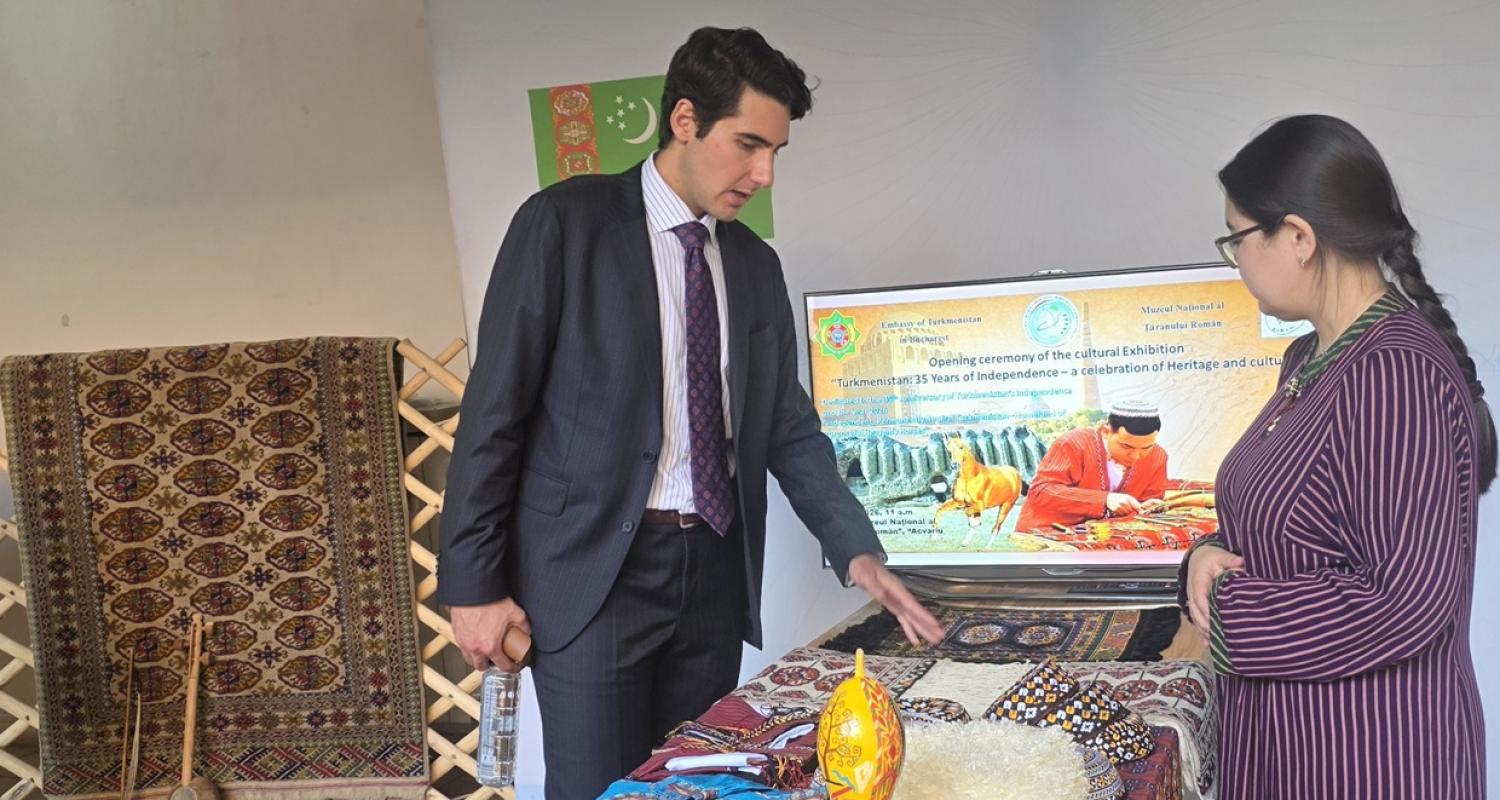 Exhibition Dedicated to the 35th Anniversary of Turkmenistan’s Independence Opens in Bucharest