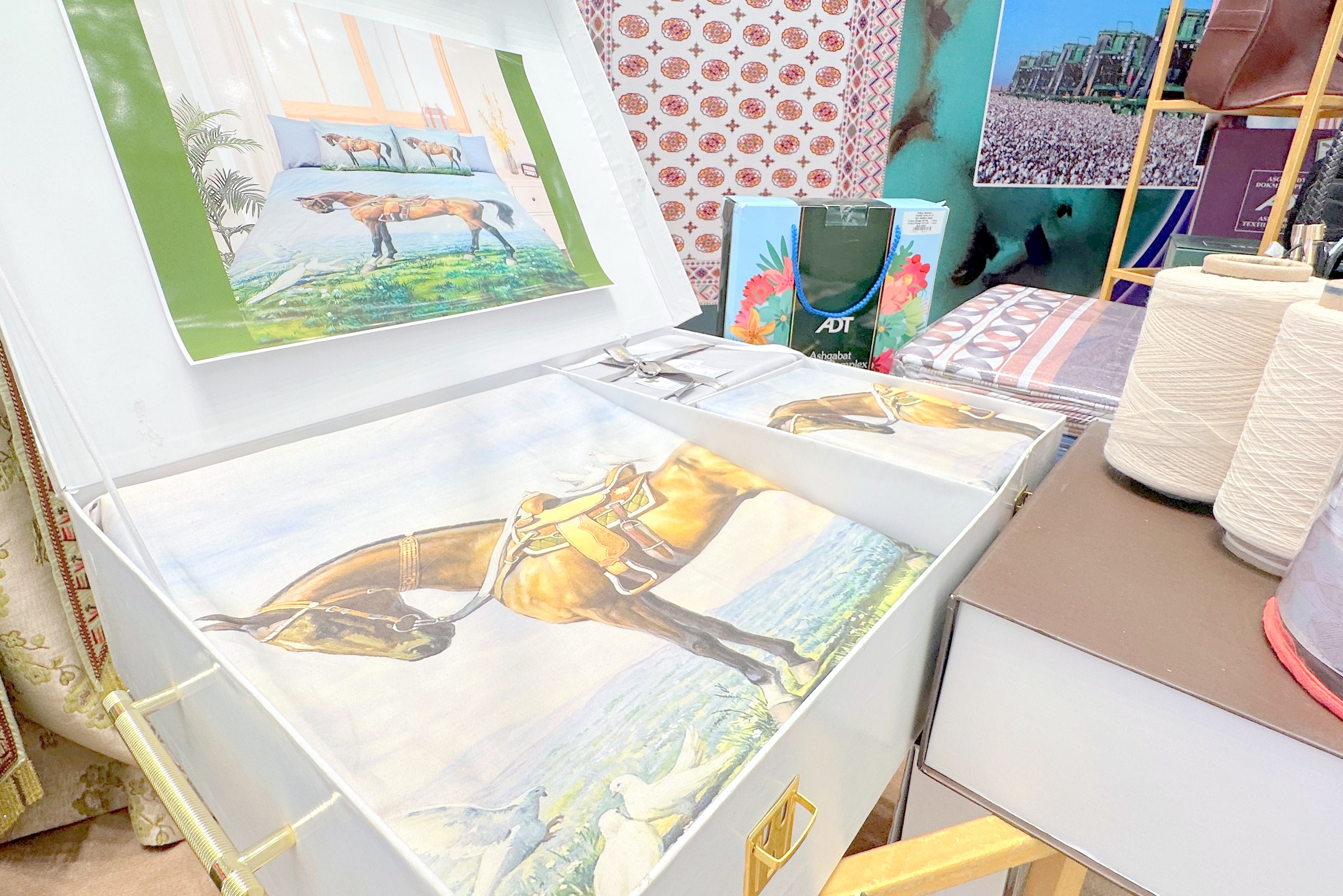 Turkmenistan’s Textile Enterprises Release Gift Sets Featuring the “Heavenly Horses”
