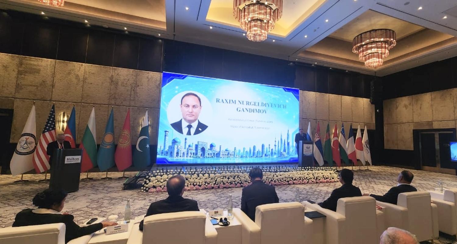 Aşgabat şäheriniň häkimi dogan şäherleriň birinji halkara forumyna gatnaşdy