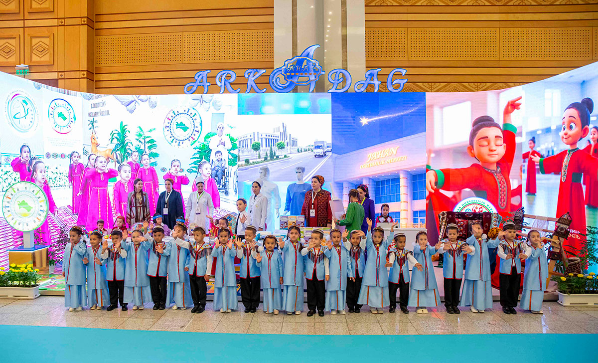 В Ашхабаде открылась международная выставка-ярмарка «Kids Expo»