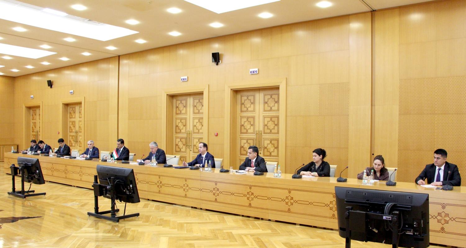Политические консультации между Туркменистаном и Республикой Таджикистан