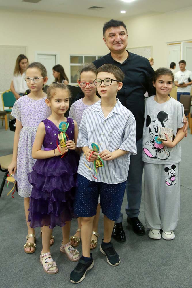 Vladimir Mkrtumov Becomes a Real Detective in an Investigation into Musical Mysteries