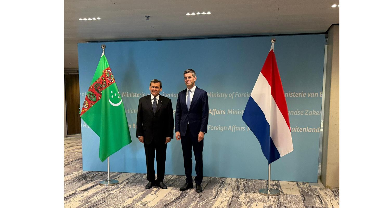 Meeting of the Foreign Ministers of Turkmenistan and the Netherlands held in the Hague