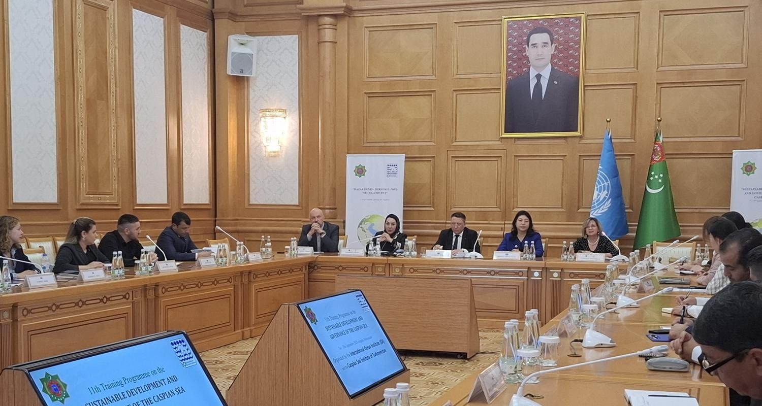 Aşgabatda «Hazar deňzi – durnukly ösüş we dolandyryş» atly 11-nji okuw maslahaty açyldy