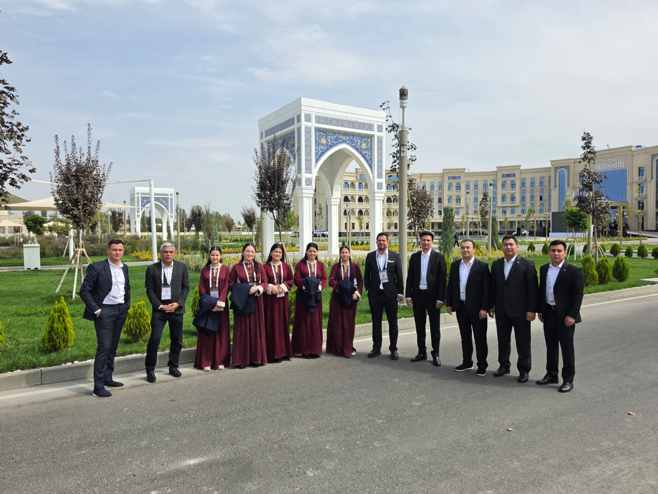 Команды Туркменистана стартовали с побед на 46-й Всемирной шахматной Олимпиаде в Самарканде