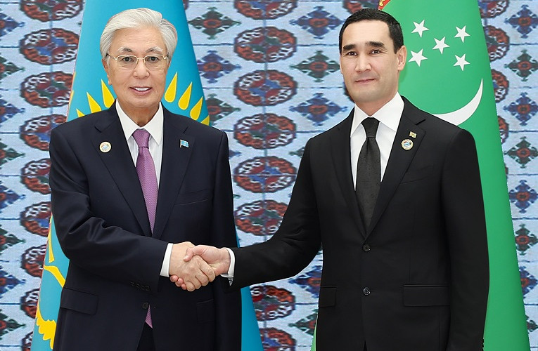 Meeting between the President of Turkmenistan and the President of the Republic of Kazakhstan