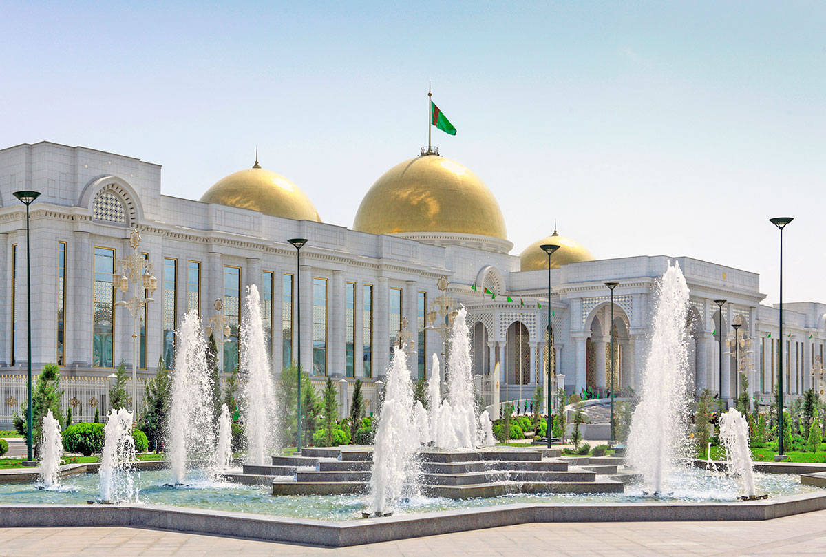 The President of Turkmenistan congratulated the President of the Republic of Kazakhstan