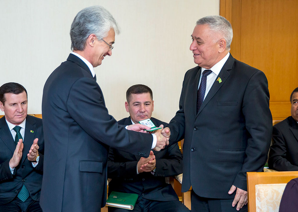 news-photo
