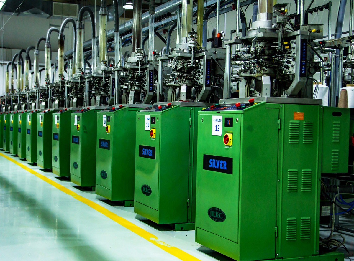 За рубежом растёт спрос на носочные изделия, произведённые в Туркменистане