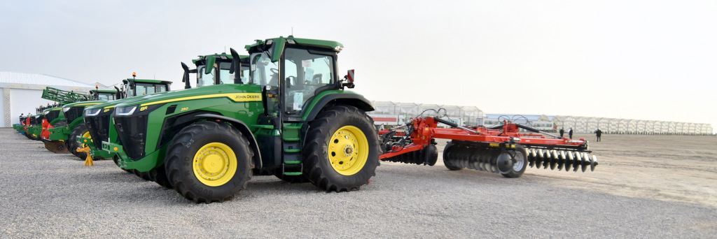 High-tech complexes added to the network of greenhouses