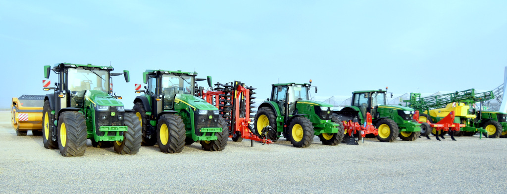 High-tech complexes added to the network of greenhouses