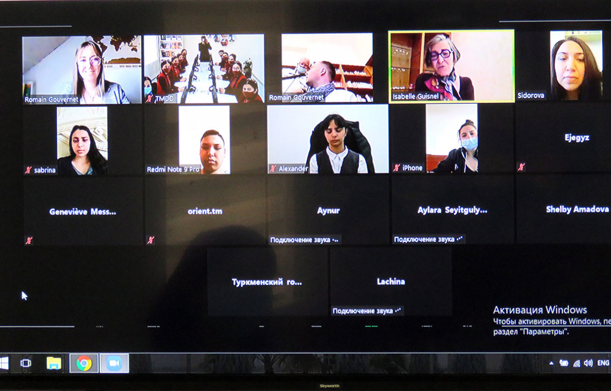 French Language Week: About Turkmenistan in the Language of Flaubert and Baudelaire