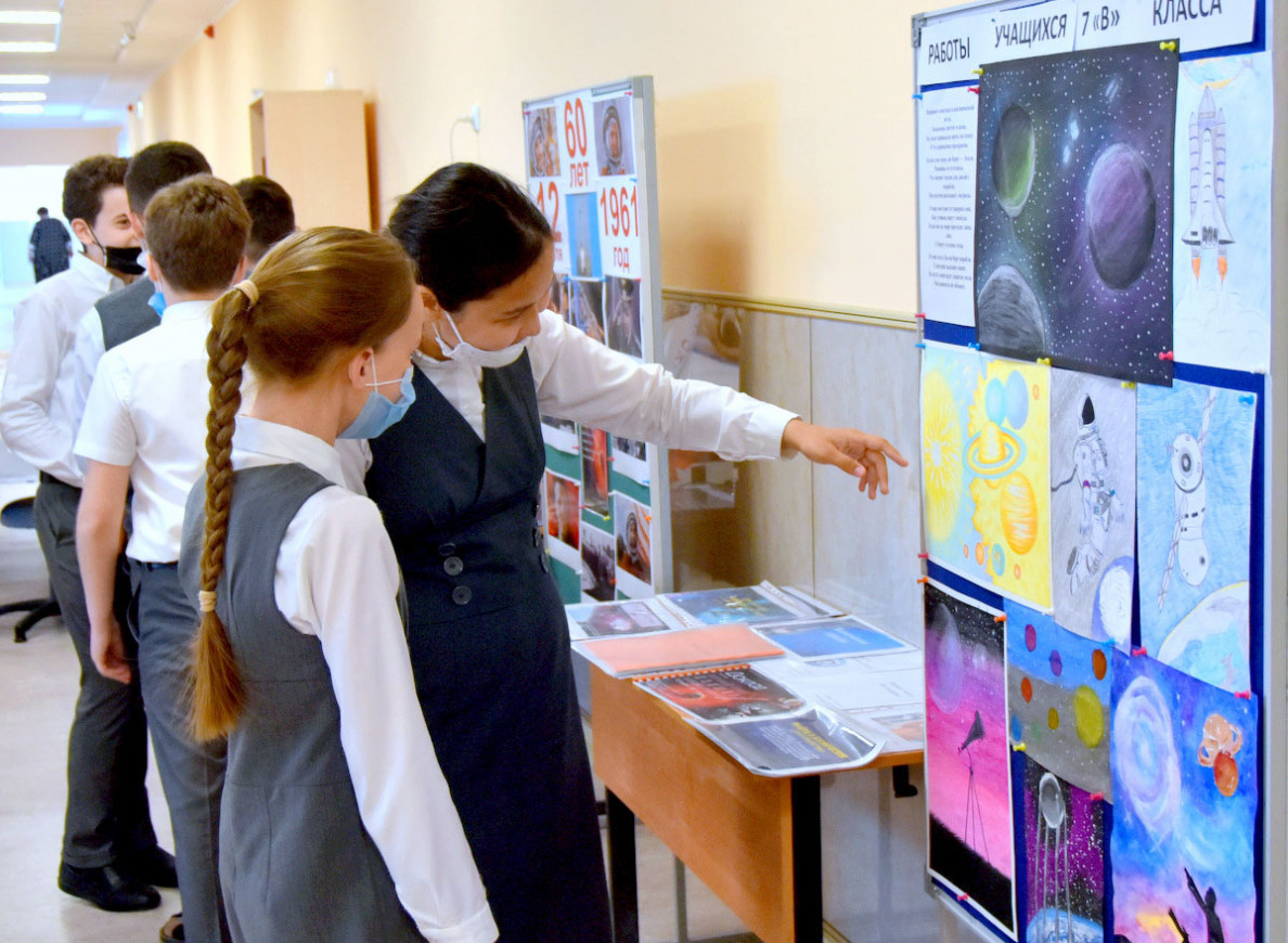 Results of the contest on occasion of International Day of Human Space Flight are summed up in Turkmen – Russian school