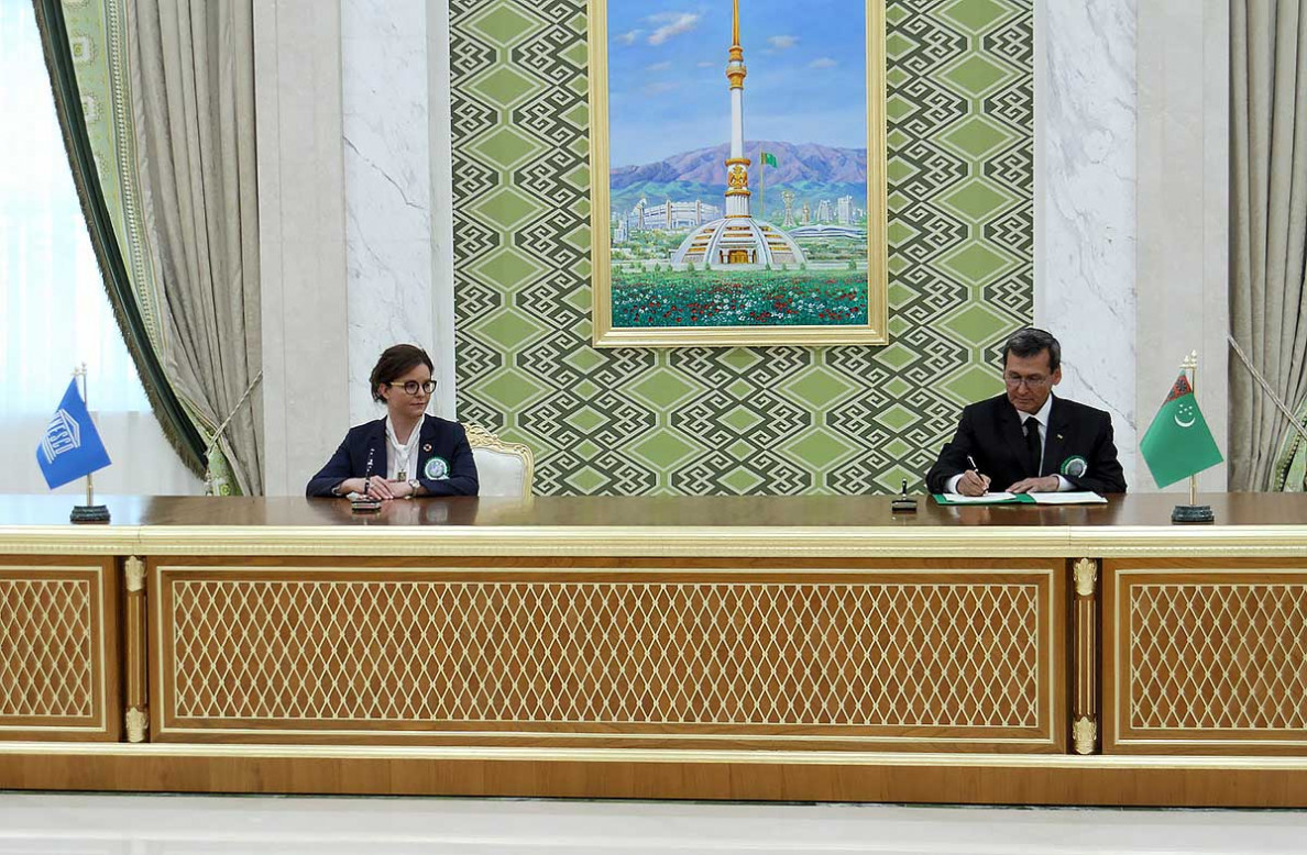 International documents signed in Ashgabat