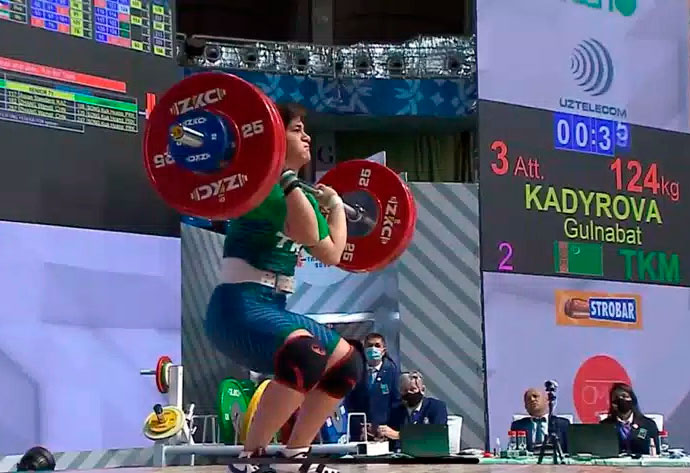Гульнабат Кадырова – обладательница трёх медалей чемпионата Азии по тяжёлой атлетике