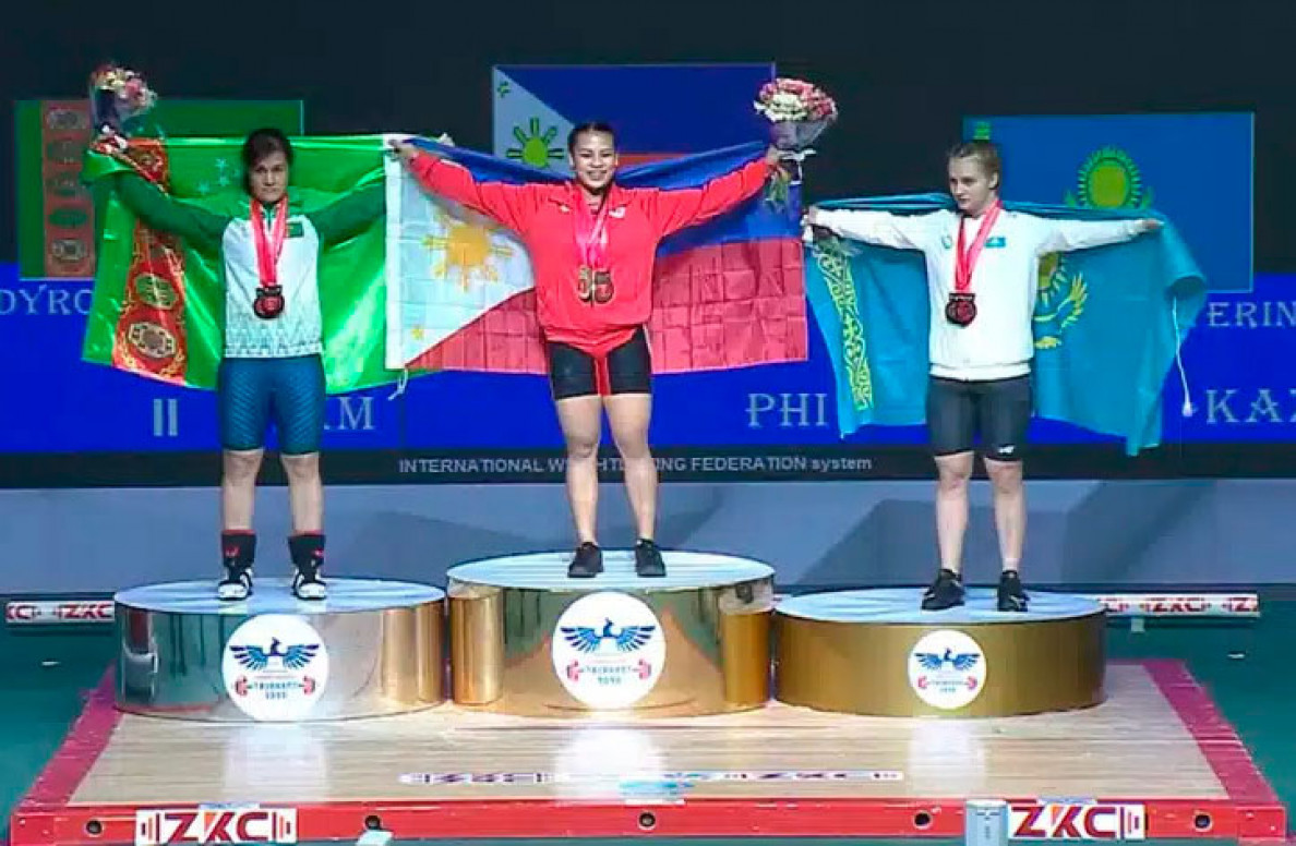 Gulnabat Kadyrova is a winner of three medals at Asian Weightlifting Championship