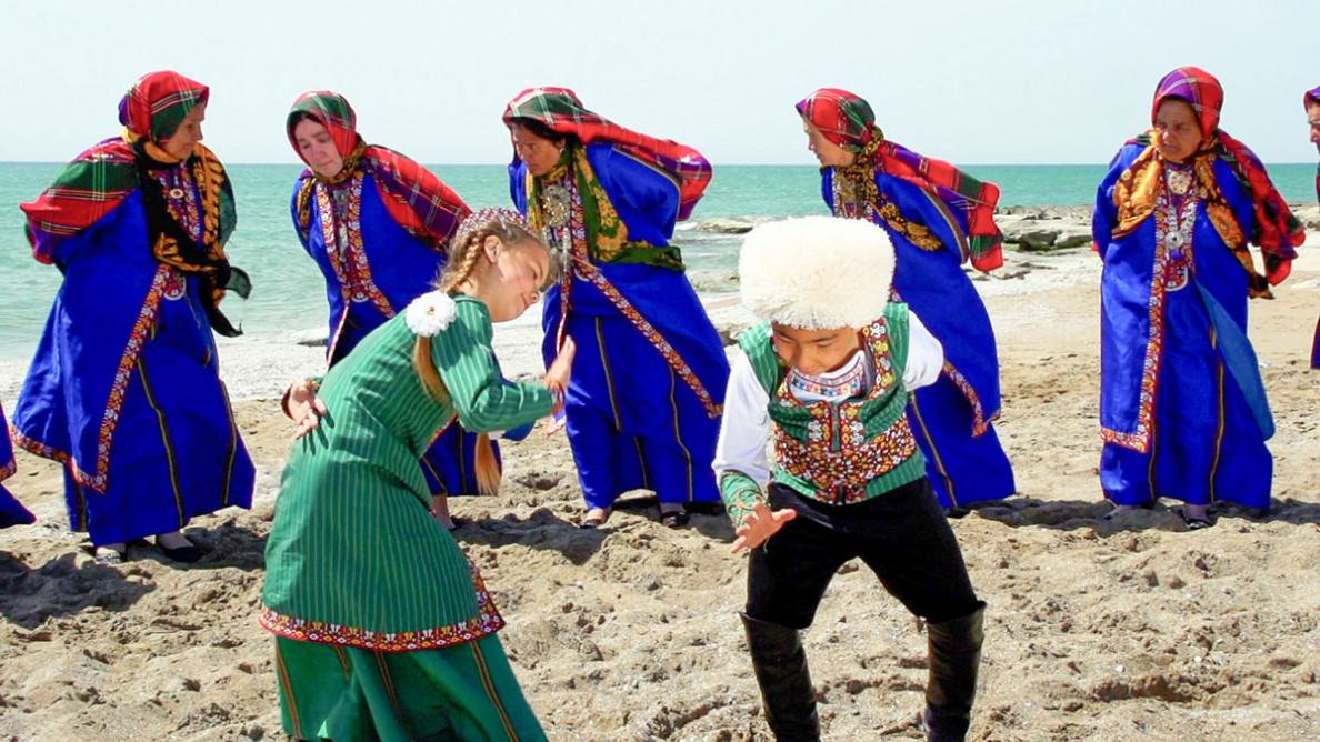 The Many Faces of Kushtdepdi: Ancient and Timeless Turkmen Dance