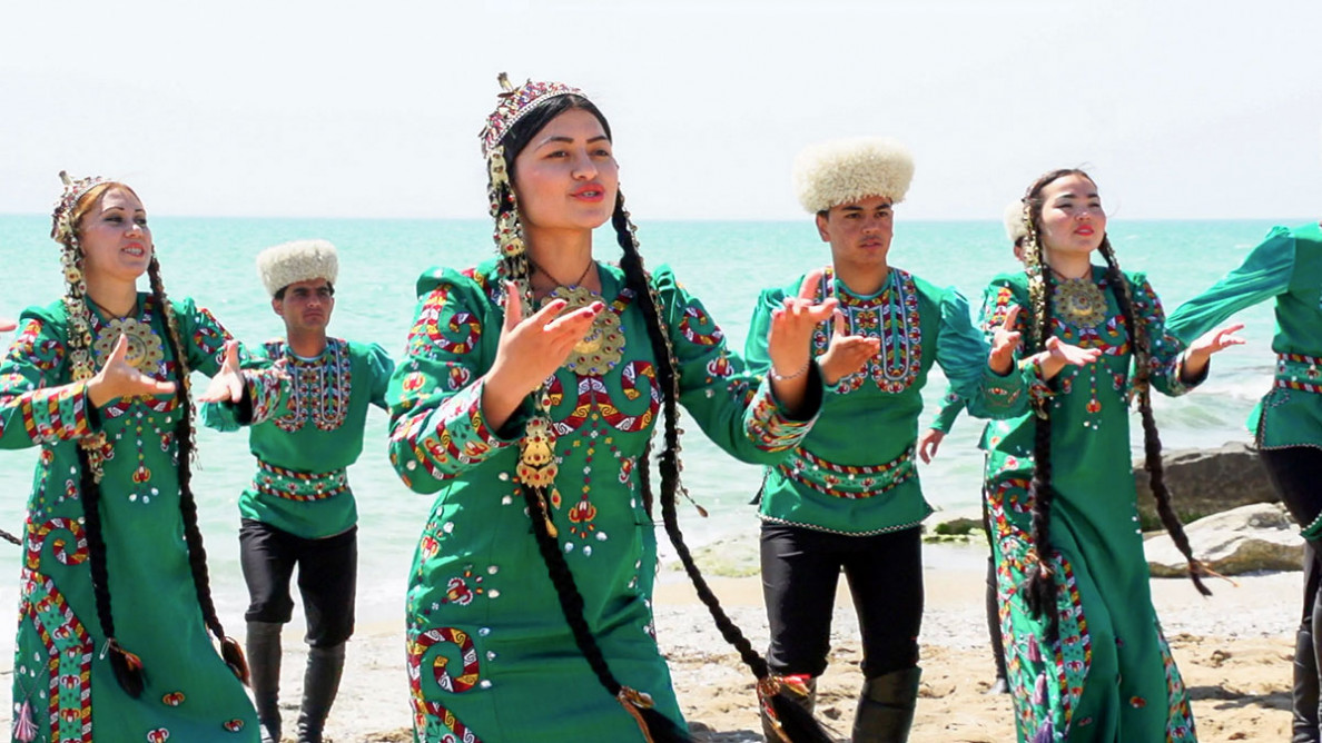 The Many Faces of Kushtdepdi: Ancient and Timeless Turkmen Dance