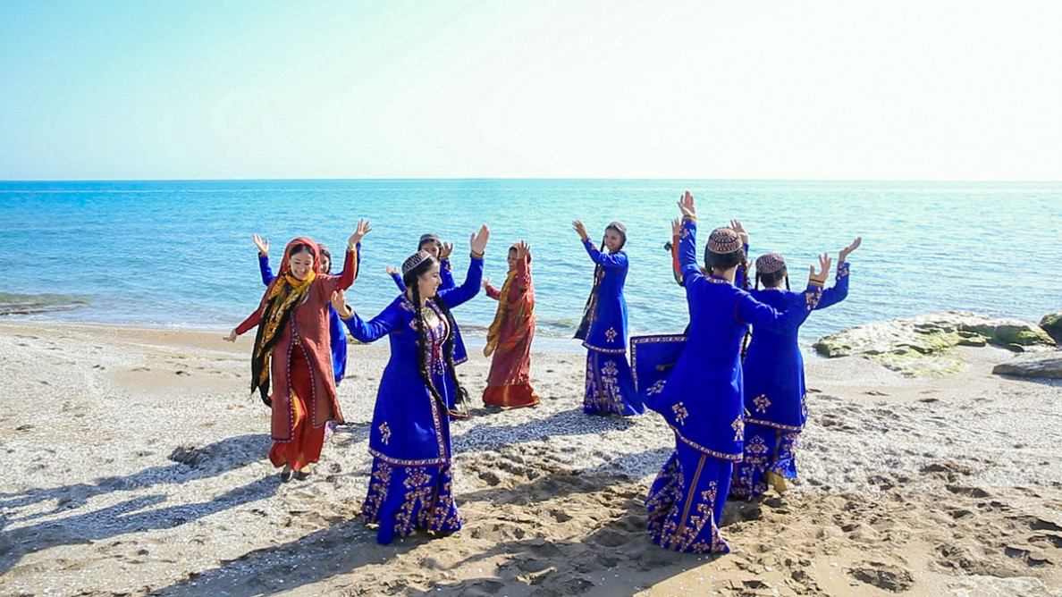 The Many Faces of Kushtdepdi: Ancient and Timeless Turkmen Dance