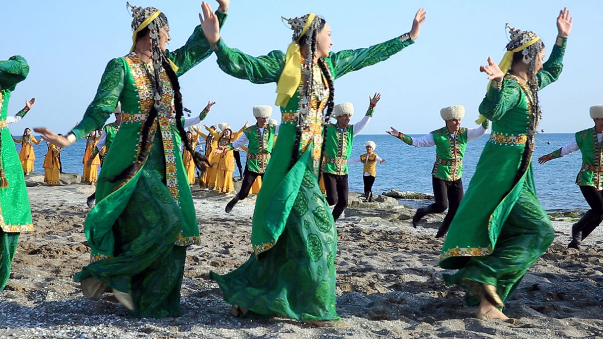 The Many Faces of Kushtdepdi: Ancient and Timeless Turkmen Dance