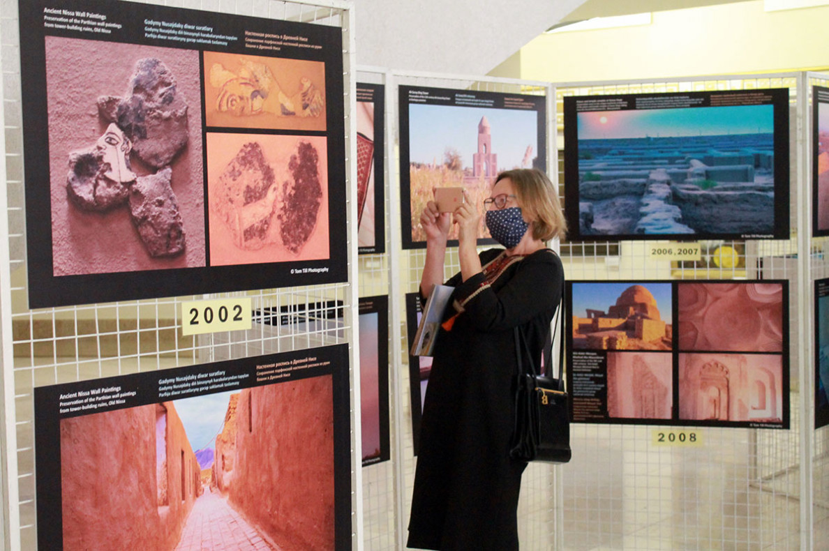 Dialogue on Historical-Cultural Heritage Protection: Photographic Exhibition at Museum of Fine Arts