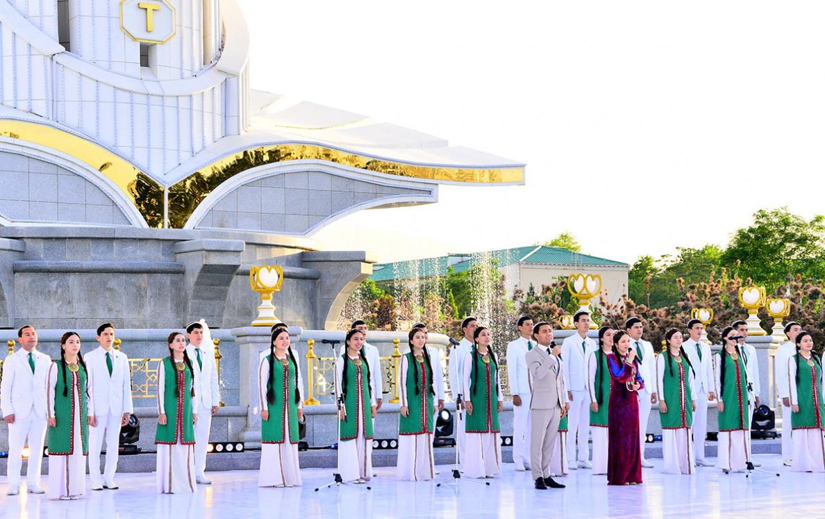 Concert of art masters is held at “White City Ashgabat” Monument