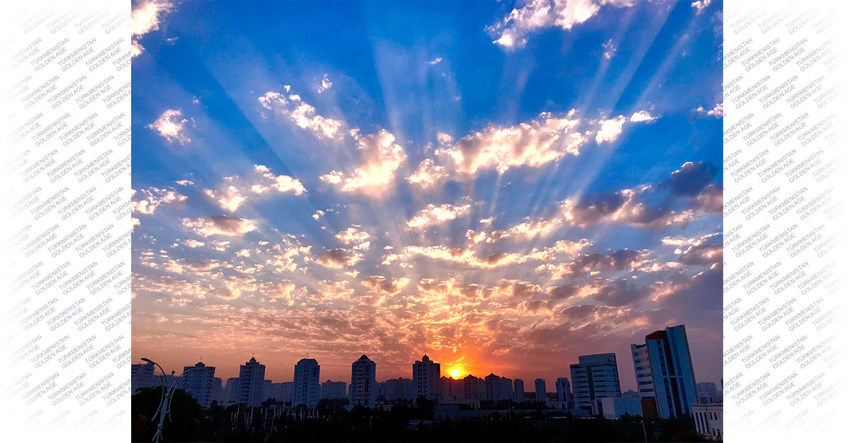 Названы победители студенческих конкурсов в честь 140-летия Ашхабада