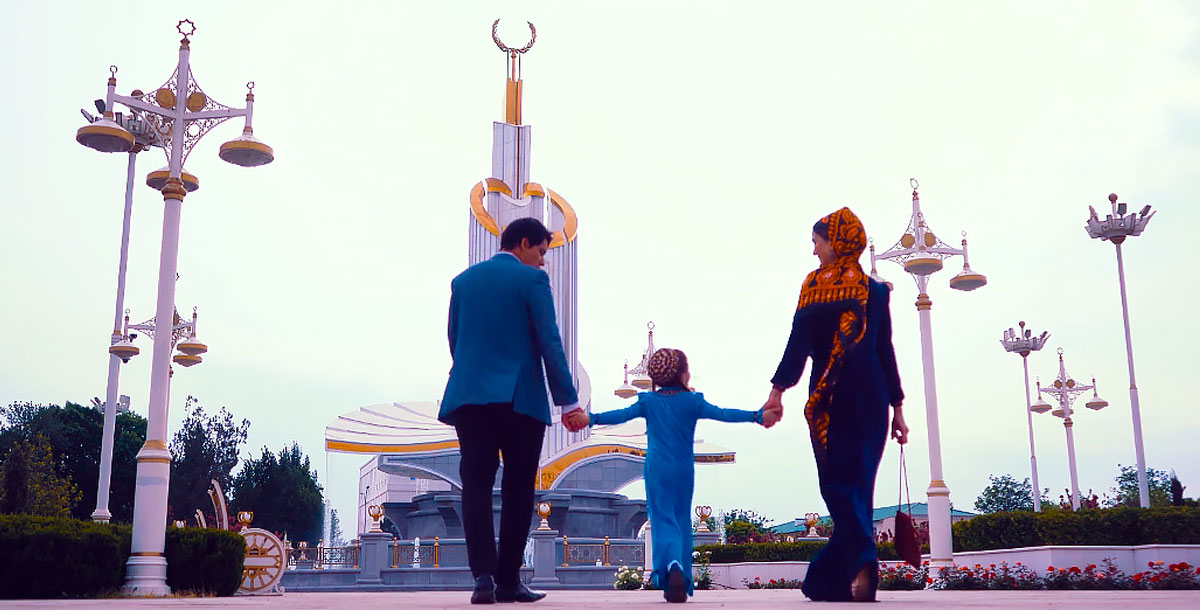 «Мой папа» - от замысла до воплощения: интервью с Арсланом Эебердыевым