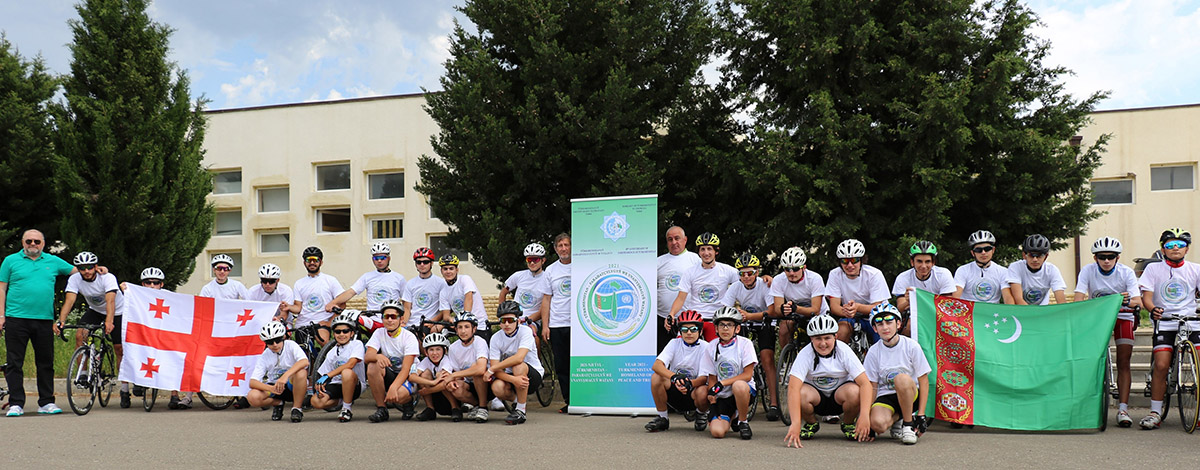В Бухаресте и Тбилиси состоялись велопробеги, организованные диппредставительствами Туркменистана