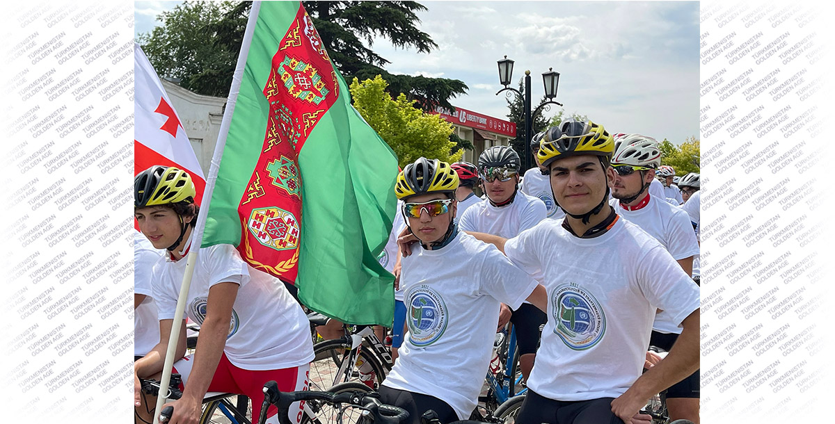 В Бухаресте и Тбилиси состоялись велопробеги, организованные диппредставительствами Туркменистана
