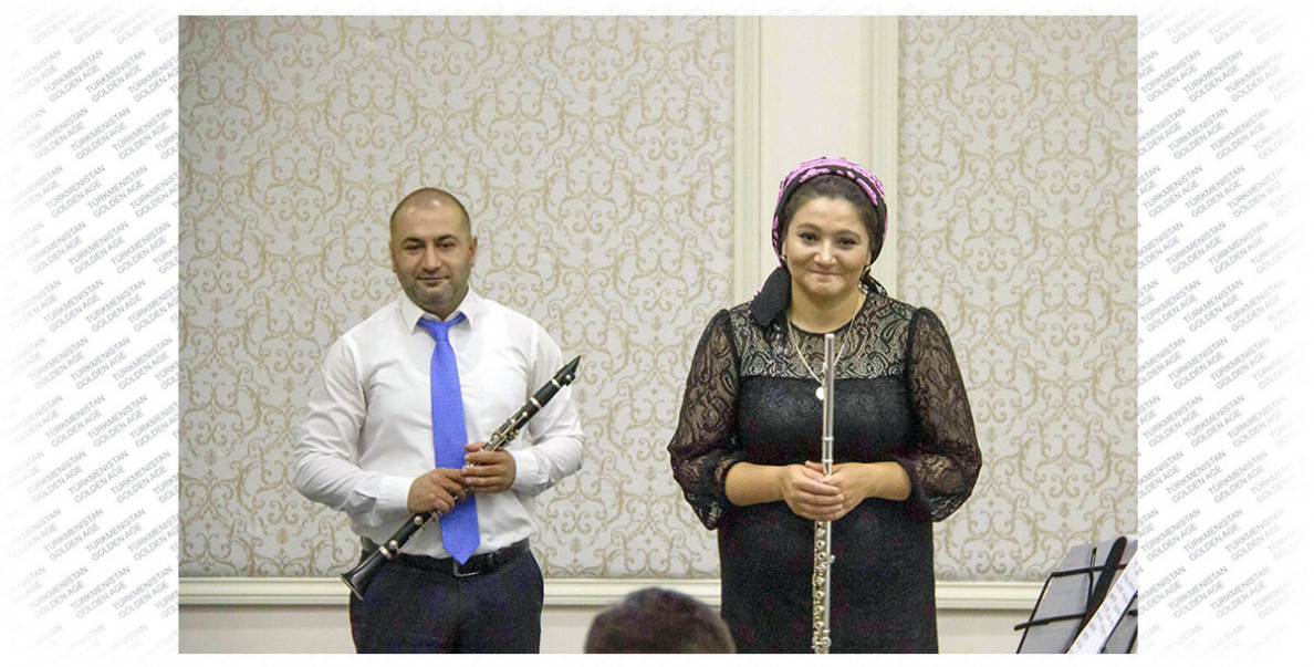 Sazandalaryň bäşligi