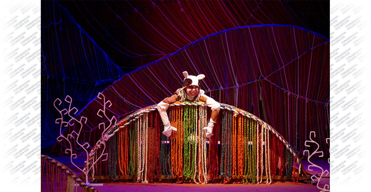 Ertekiniň gahrymany – gelşiklije we batyrgaý Alabaý