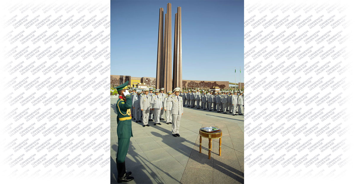 Bitarap Watanymyzyň parahatçylygynyň we  abadançylygynyň goragçylaryna  sylaglar gowşuryldy