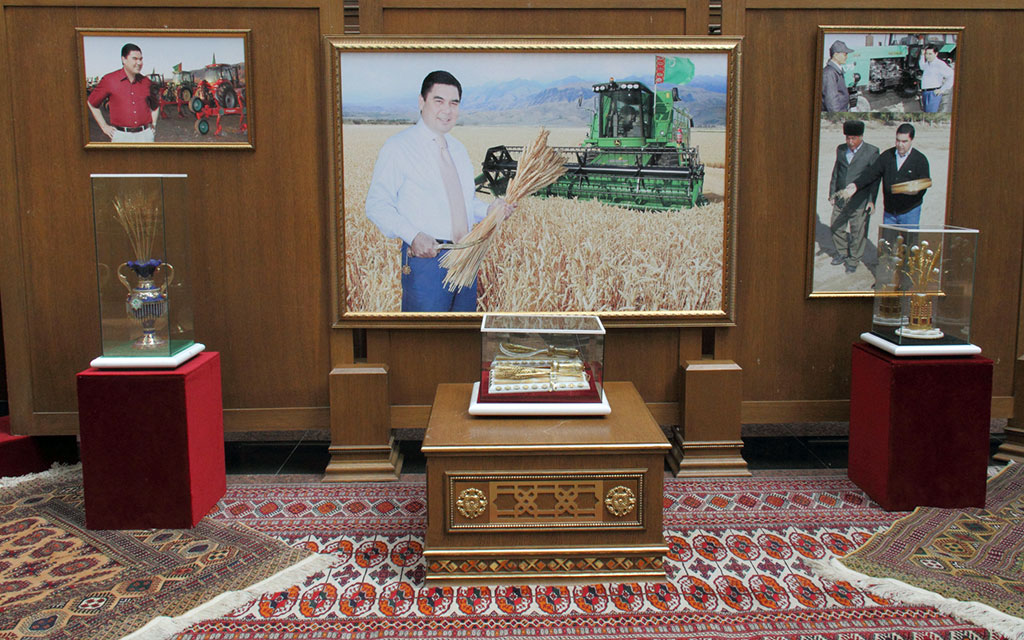 Exhibition, dedicated to traditions of agriculture opened in the State museum,of Turkmenistan  